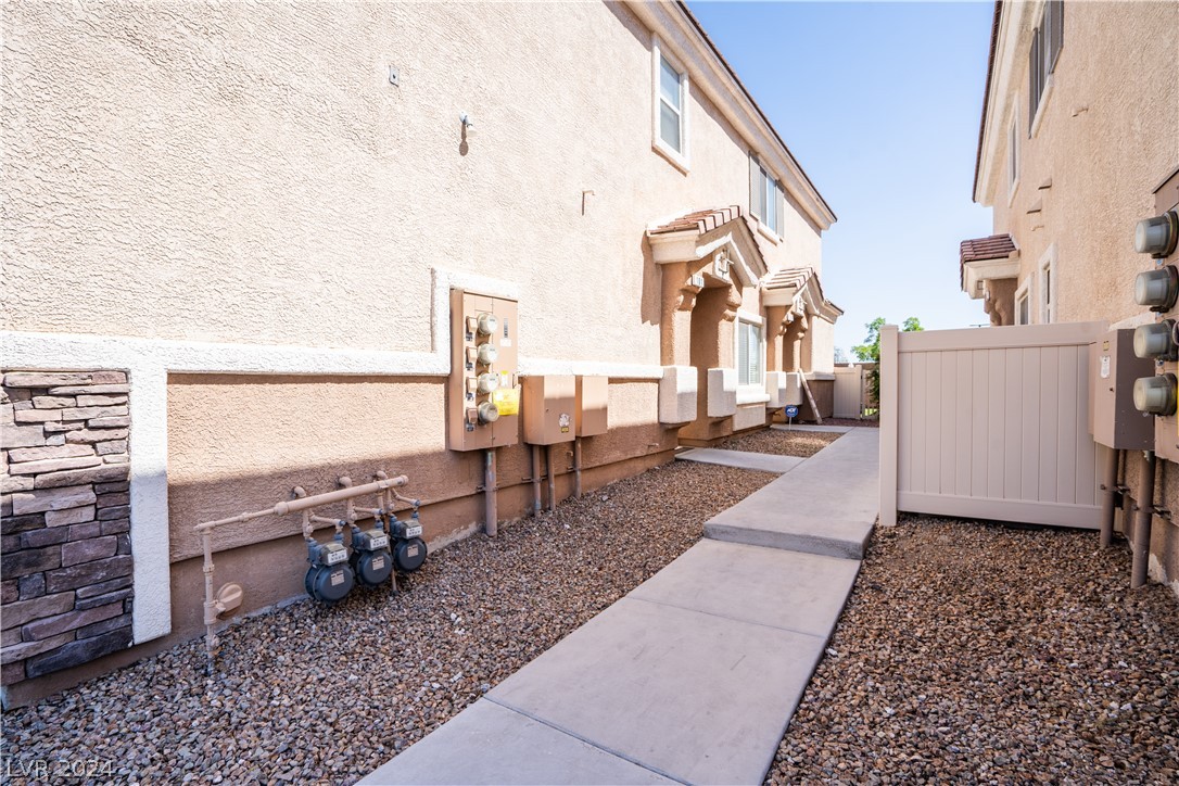 4605 Bell Cord Avenue 102