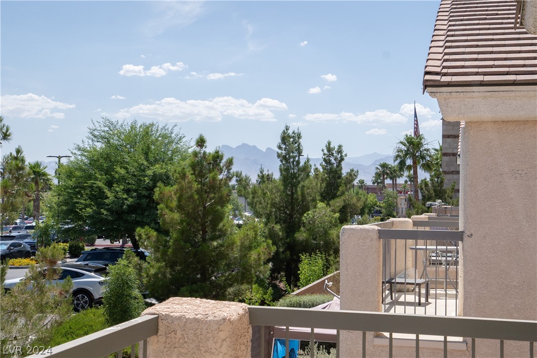 4605 Bell Cord Avenue 102