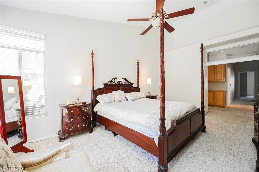 1713 Double Arrow Place