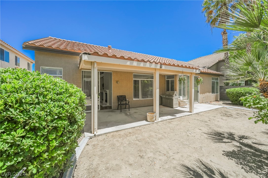 1713 Double Arrow Place