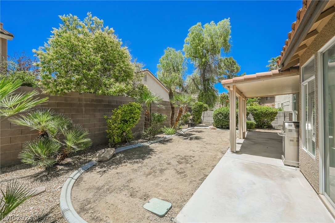 1713 Double Arrow Place