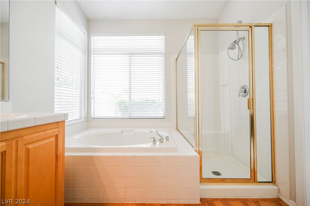 1713 Double Arrow Place