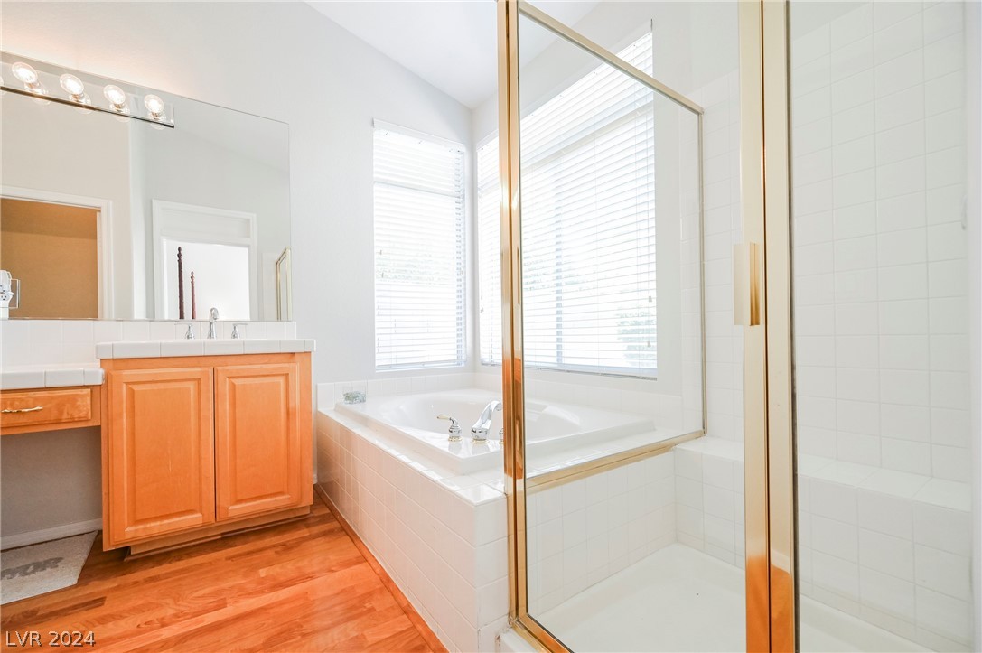 1713 Double Arrow Place