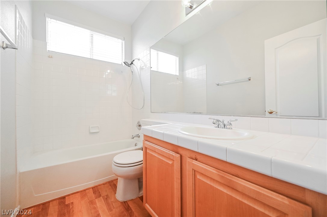 1713 Double Arrow Place