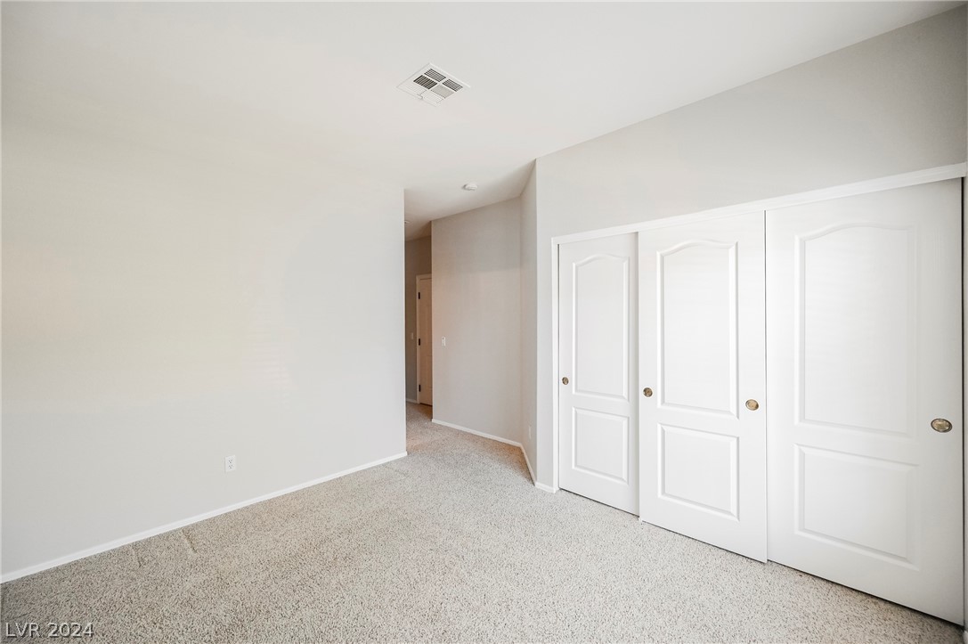 1713 Double Arrow Place