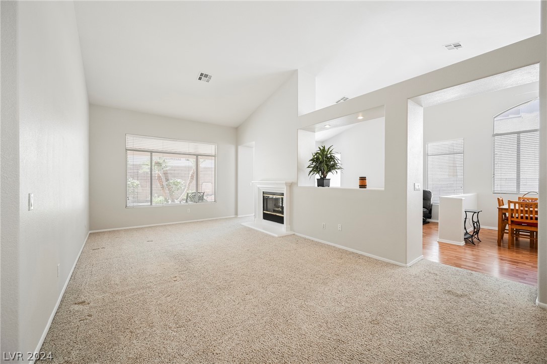 1713 Double Arrow Place