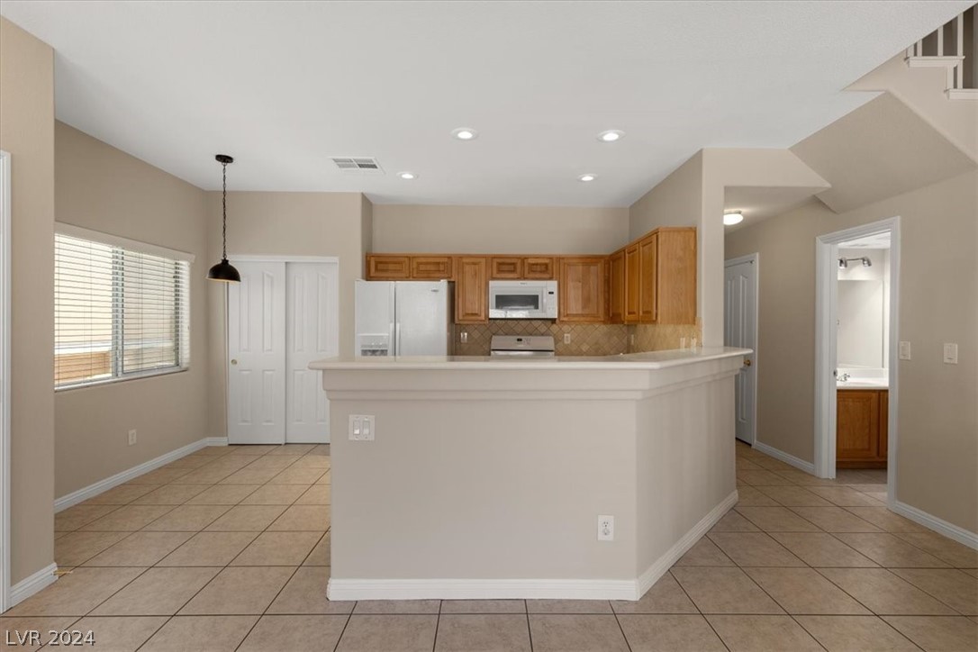 8680 Horizon Wind Avenue 102