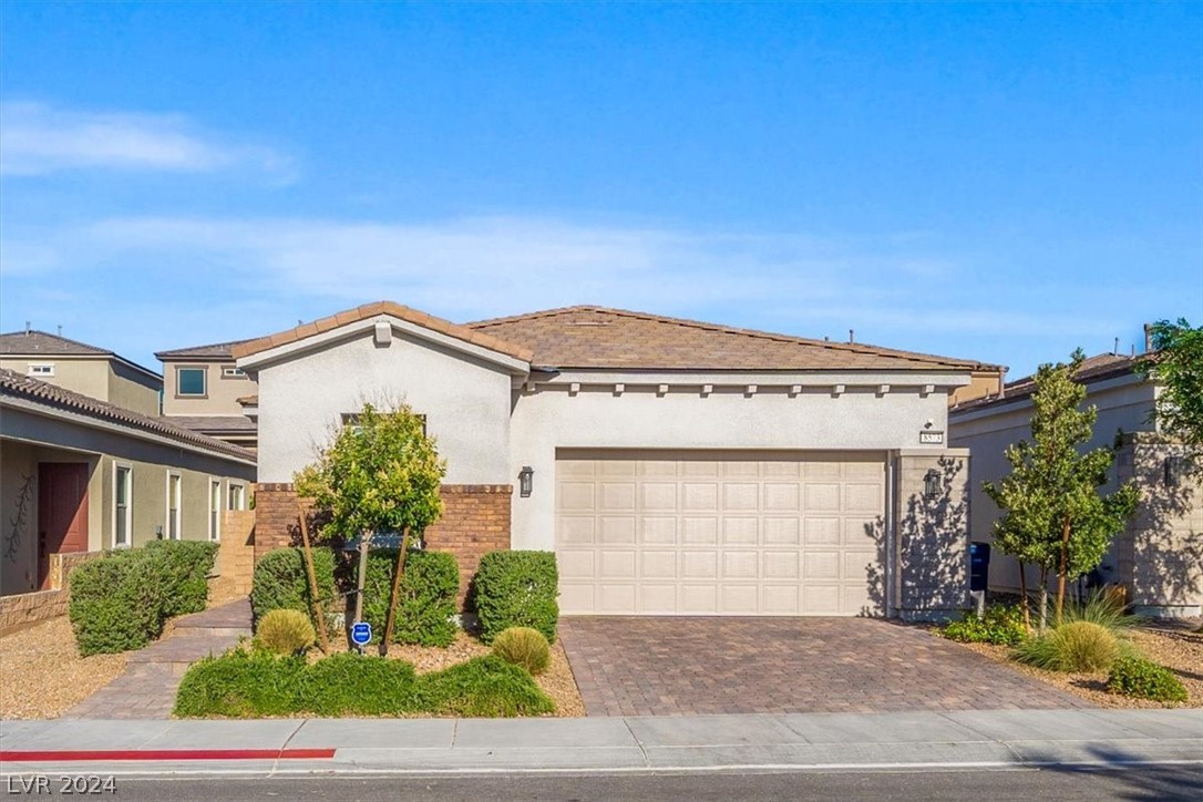 8573 Stokestone Street