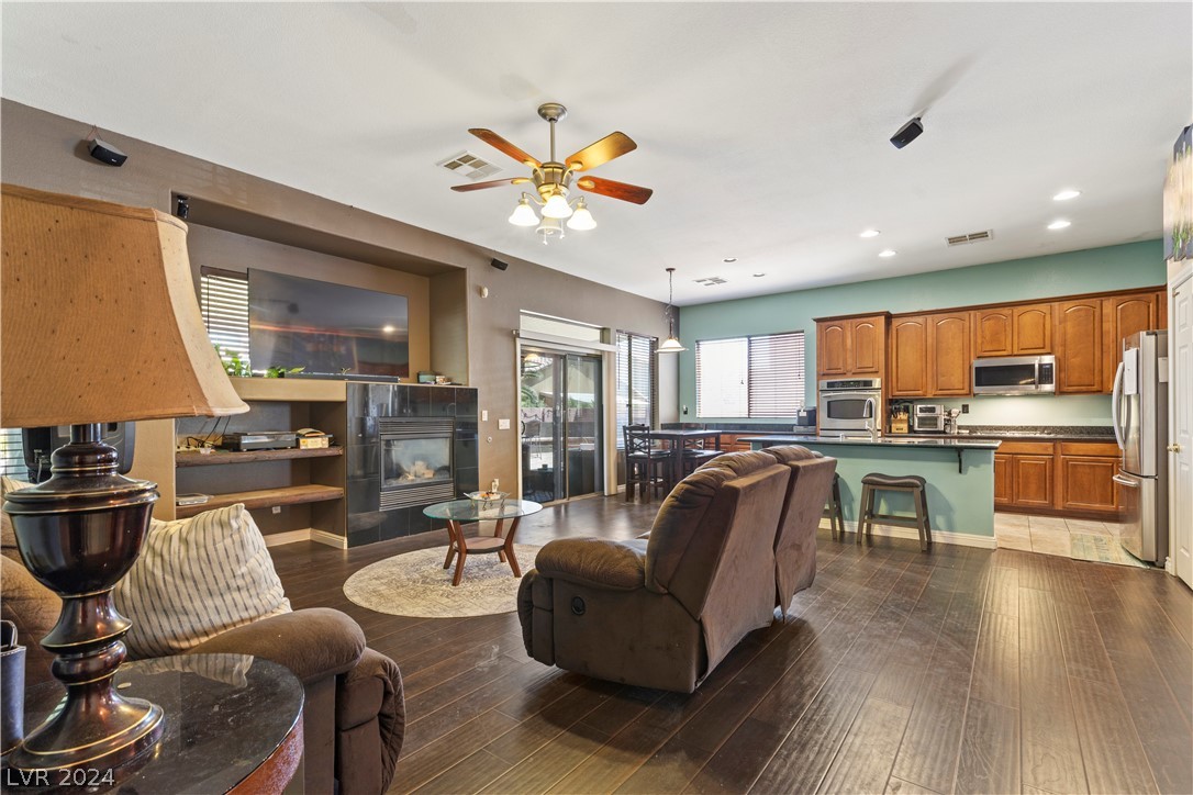 6132 Thorndike Court