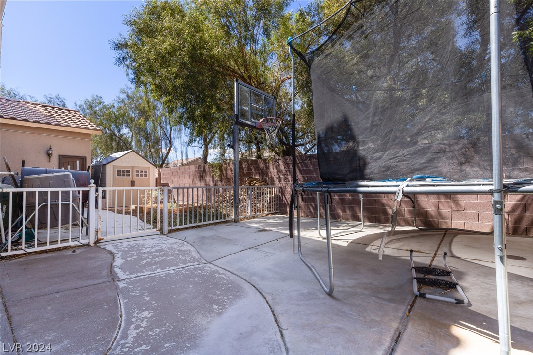 6132 Thorndike Court