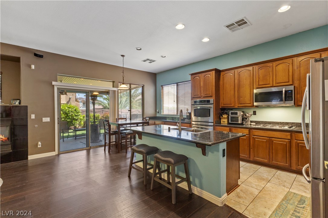 6132 Thorndike Court