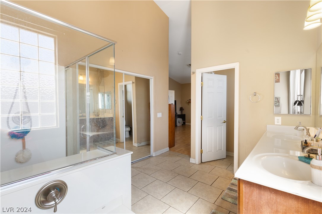 6132 Thorndike Court