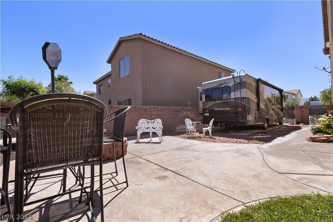 6132 Thorndike Court
