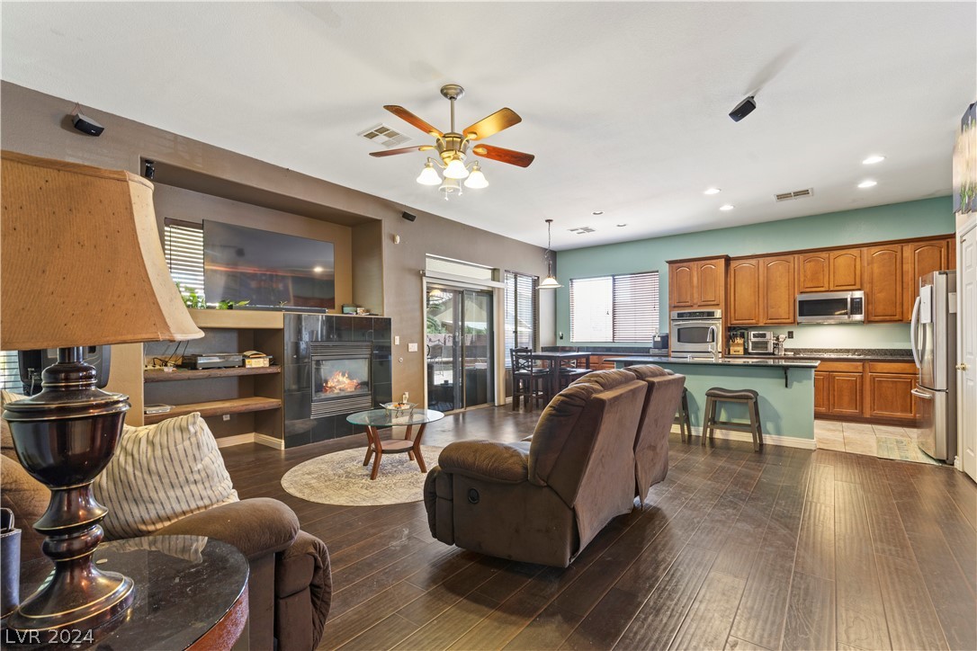 6132 Thorndike Court