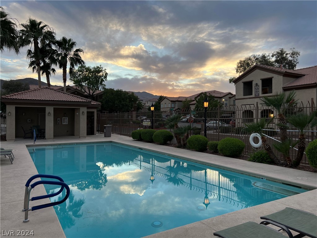 3825 Ormond Beach Street 102