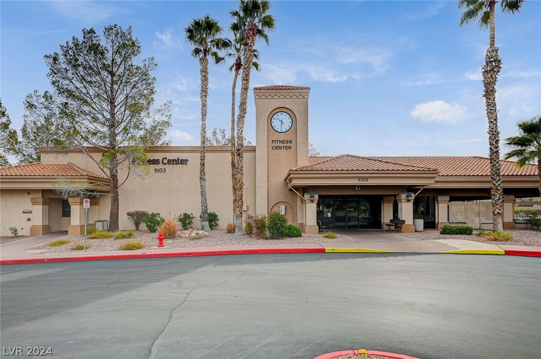 9201 Cactus Wood Drive