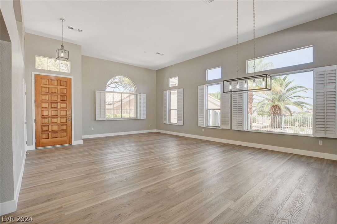 9201 Cactus Wood Drive