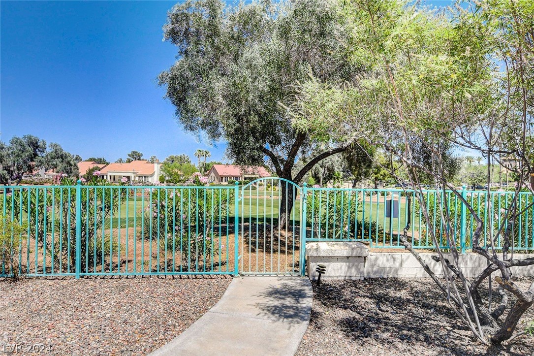 9201 Cactus Wood Drive