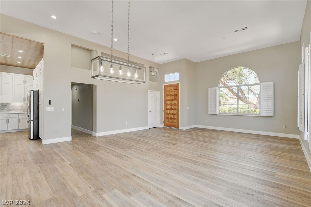 9201 Cactus Wood Drive