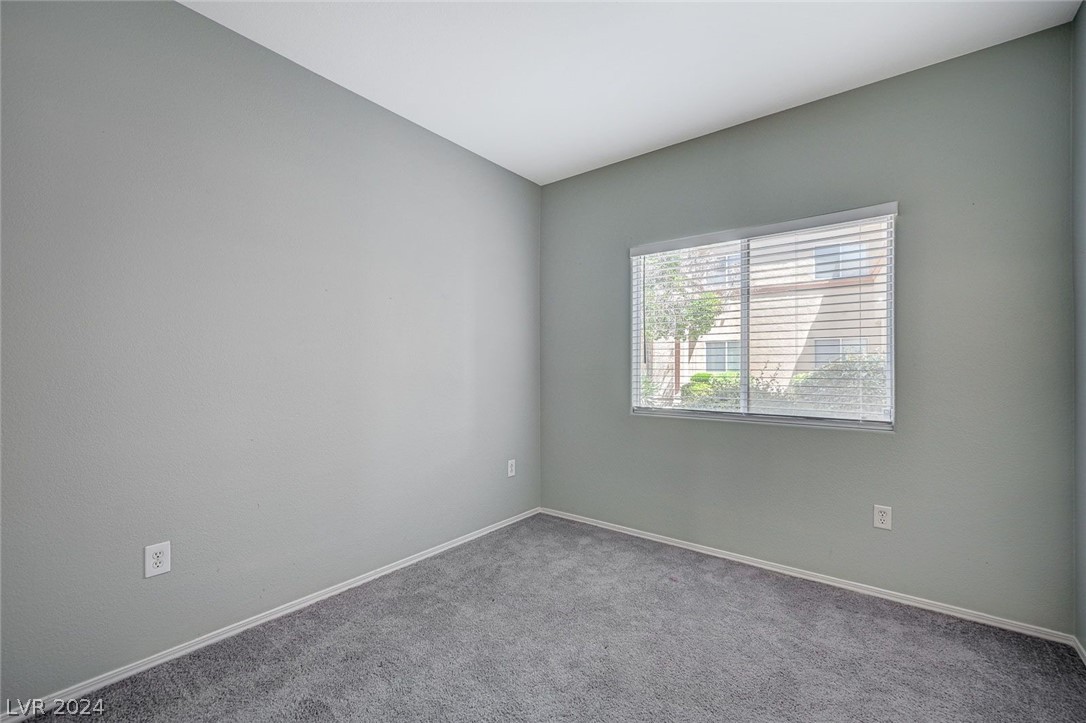 1050 East Cactus Avenue 1124