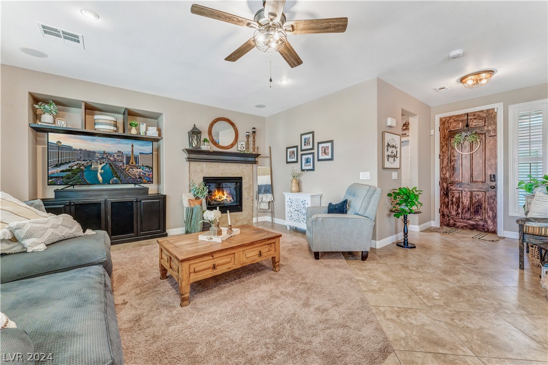 9944 Sharp Ridge Avenue