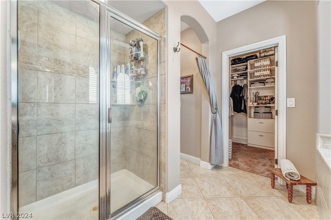 9944 Sharp Ridge Avenue