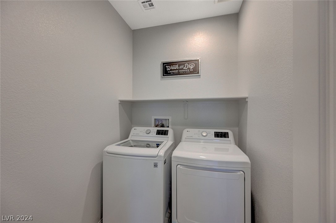 305 Crescent Verse Street