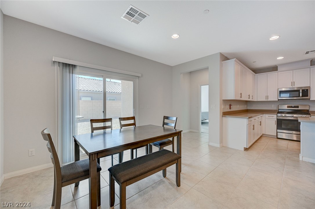 305 Crescent Verse Street