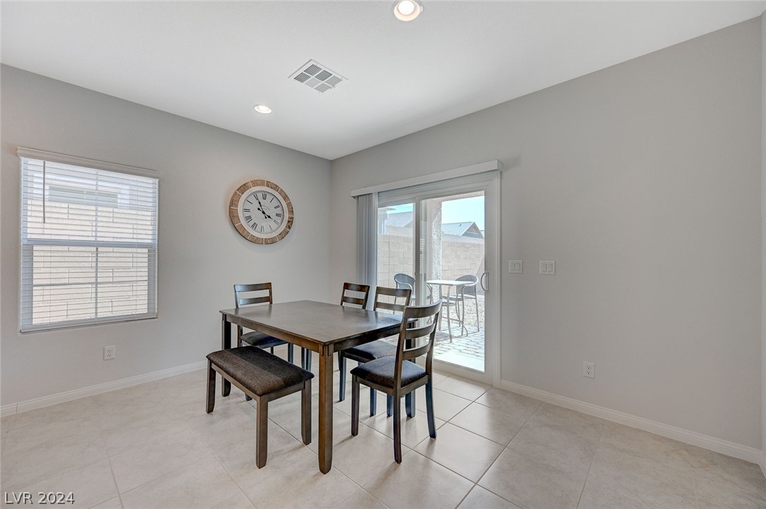 305 Crescent Verse Street