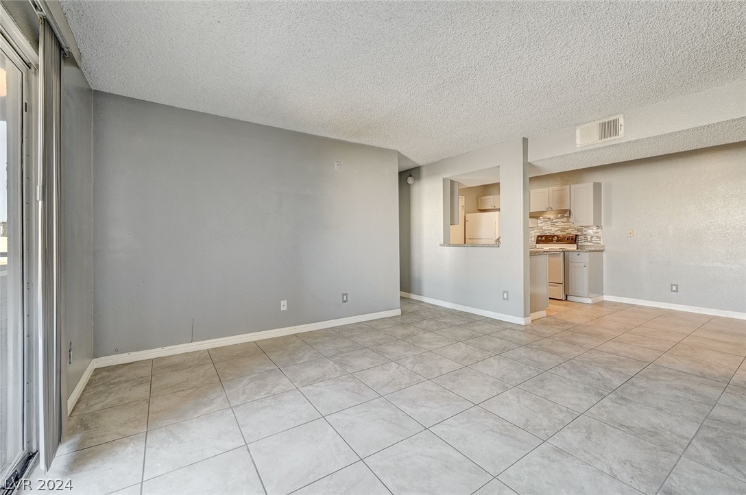 5220 Mission Carmel Lane 107