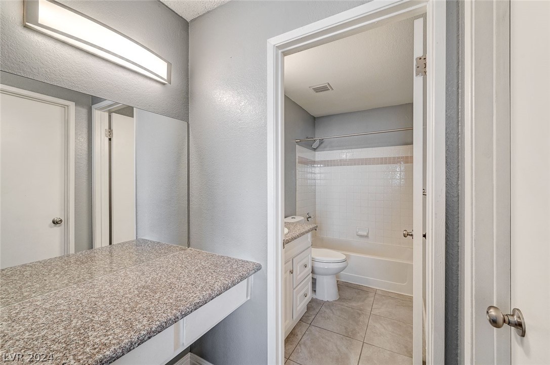 5220 Mission Carmel Lane 107