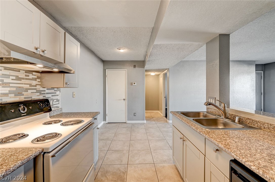 5220 Mission Carmel Lane 107