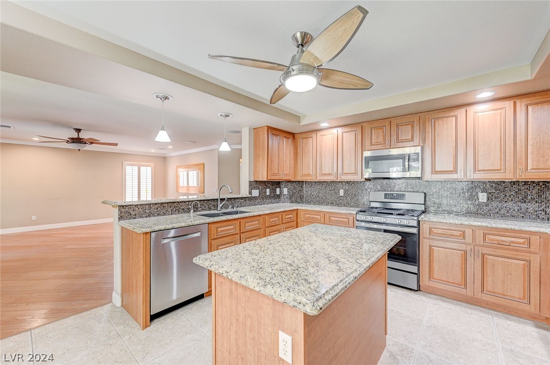 598 Fiddlehead Avenue