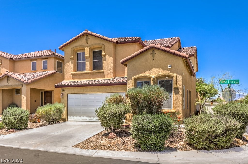 9068 Sosa Creek Avenue