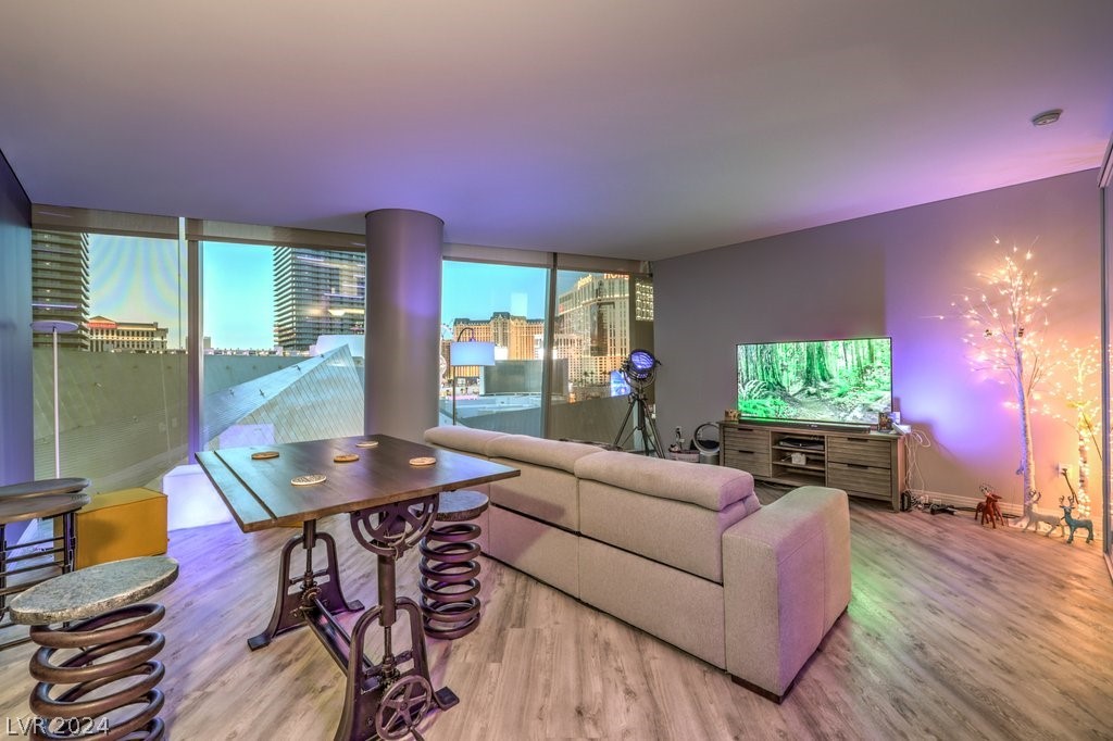 3726 Las Vegas Boulevard 701