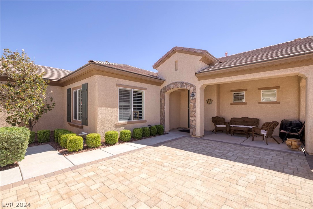 2075 Echo Park Place