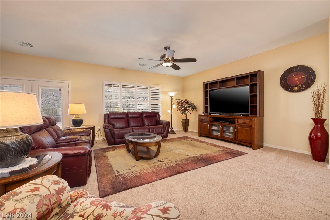 2075 Echo Park Place