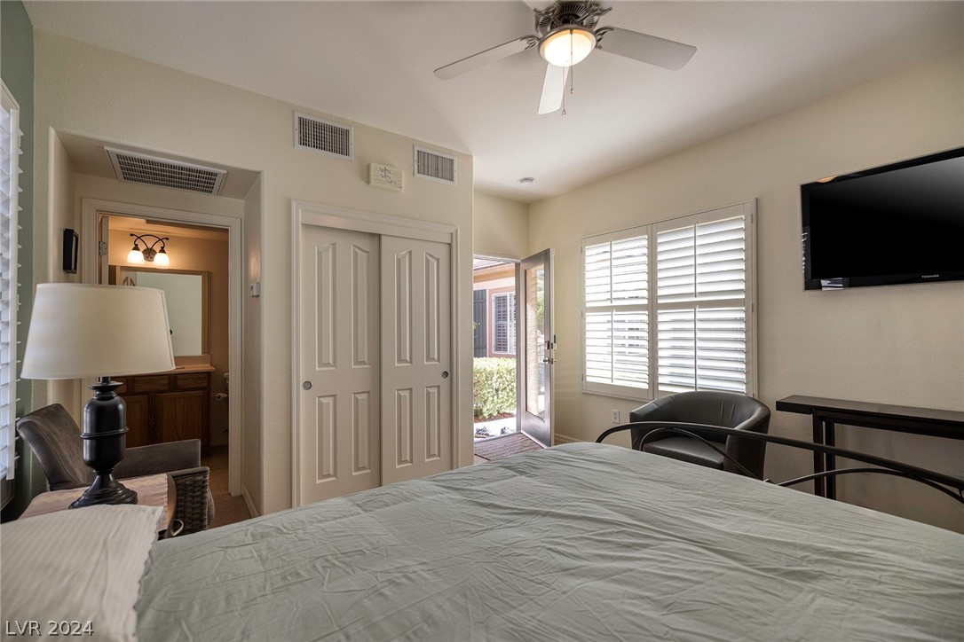 2075 Echo Park Place