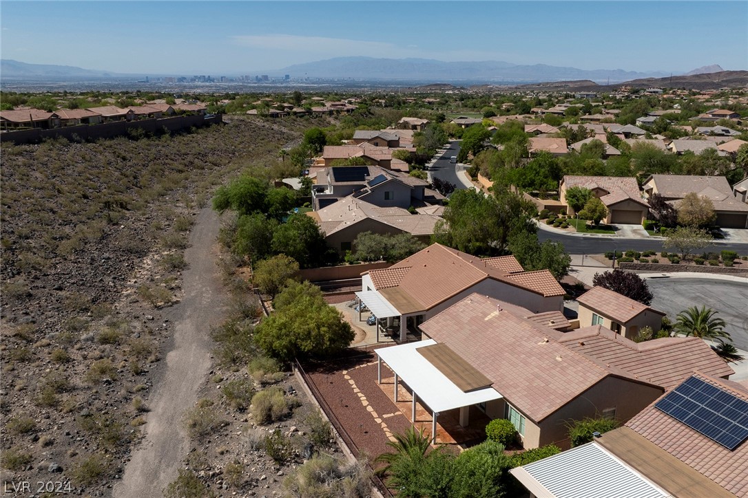 2075 Echo Park Place