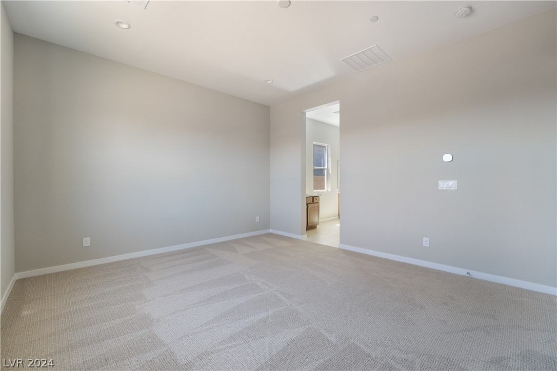864 Watford Place