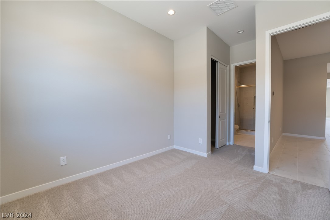 864 Watford Place