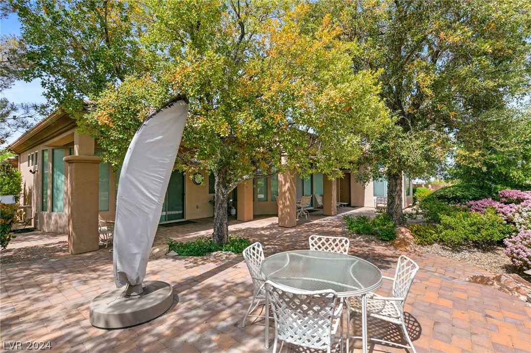 32 Chalet Hills Terrace