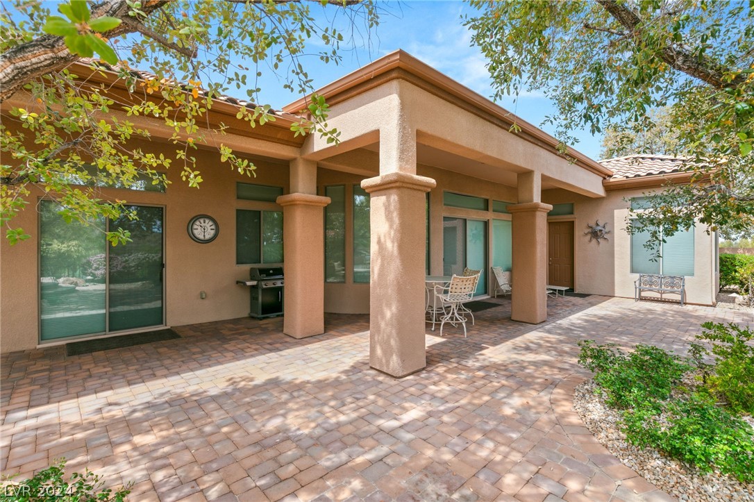 32 Chalet Hills Terrace