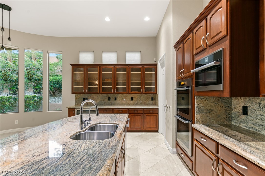 32 Chalet Hills Terrace