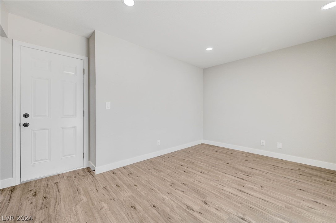 4013 Meadow Valley Lane