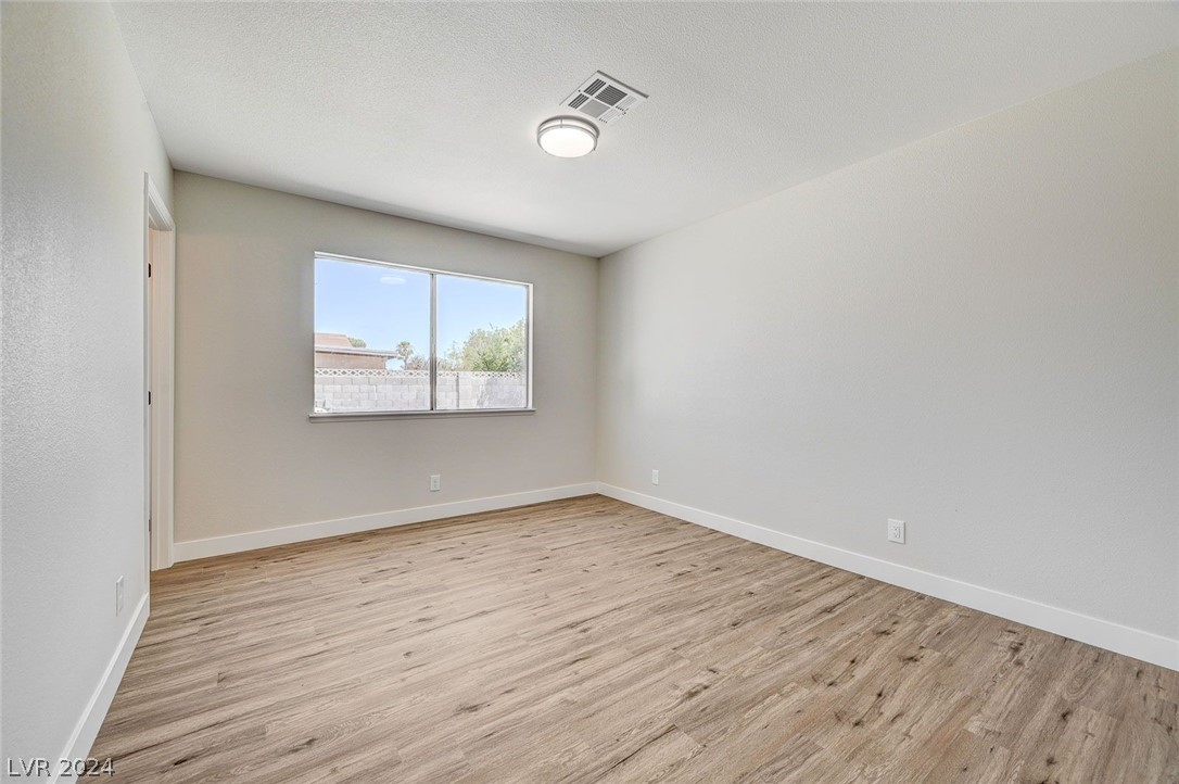 4013 Meadow Valley Lane