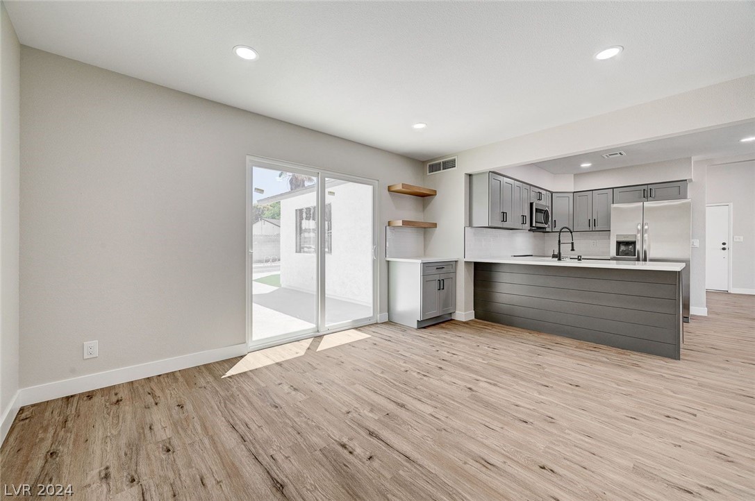 4013 Meadow Valley Lane