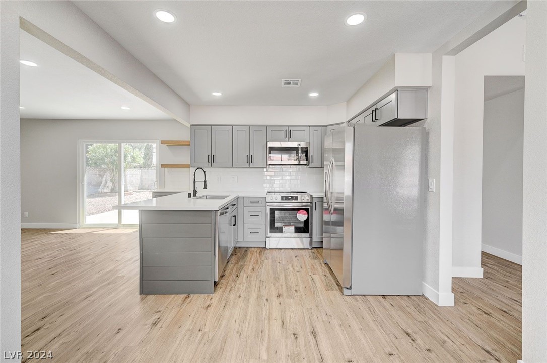 4013 Meadow Valley Lane