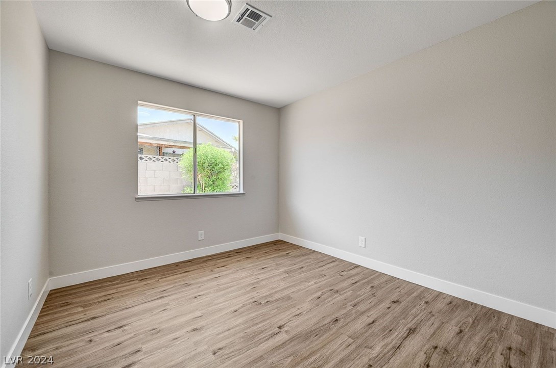 4013 Meadow Valley Lane