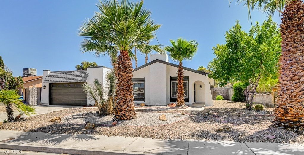 4013 Meadow Valley Lane